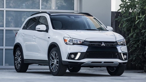 Mitsubishi outlander sport 2018 cải tiến ngoài mong đợi