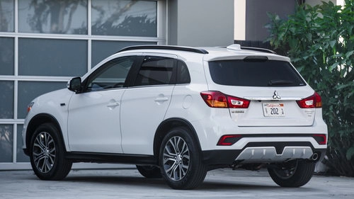 Mitsubishi outlander sport 2018 cải tiến ngoài mong đợi