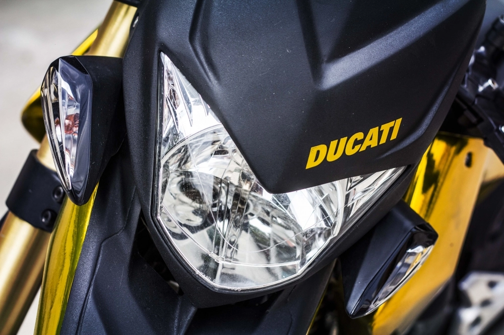 Msx độ phong cách ducati hypermotard và tem chorme bóng loáng