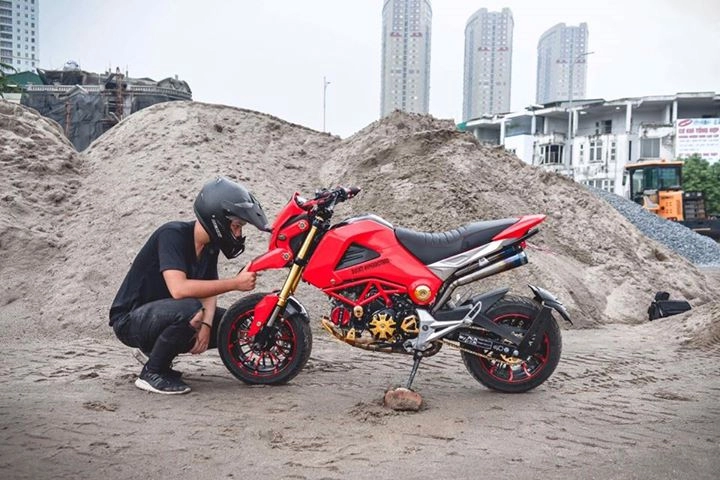 Msx phiên bản độ ducati hyper motard cực kỳ táo bạo