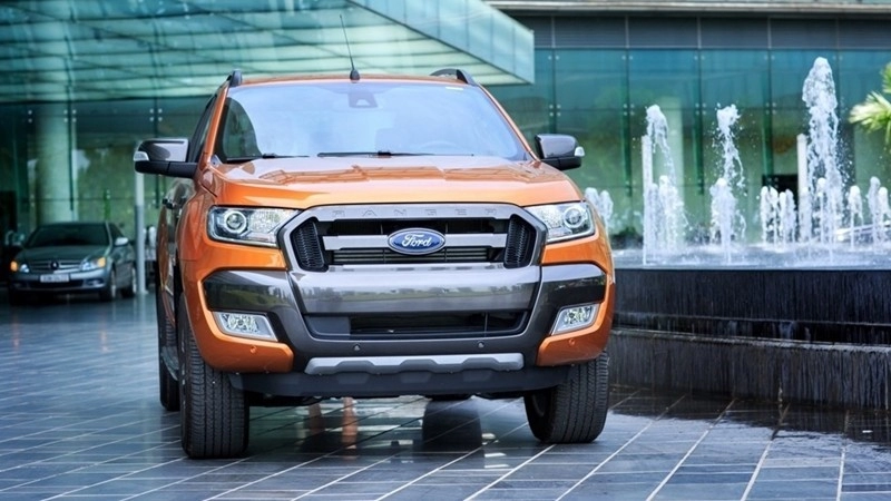 Mua xe ford ranger tại vinh giá rẻ