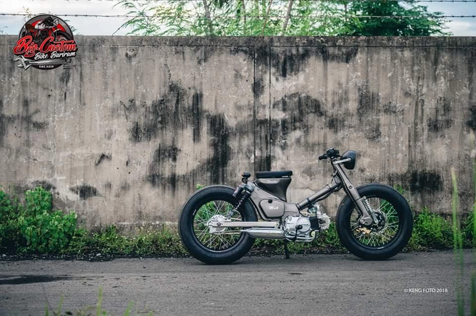 Ngất ngây với bản độ honda cub bobber đến từ xứ đài