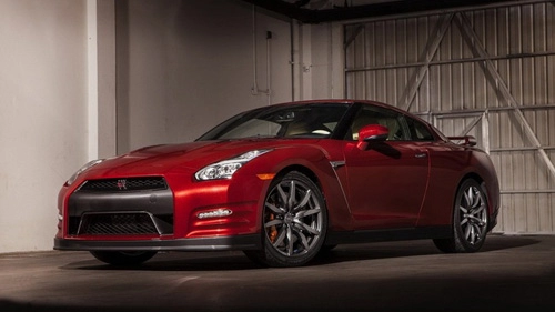 Nissan gt-r 2015 có giá từ 101770 usd