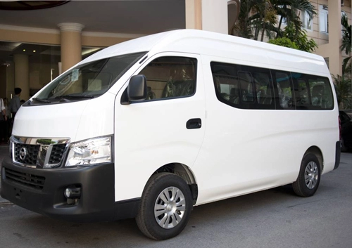  nissan nv350 urvan - minibus mới cho người việt 