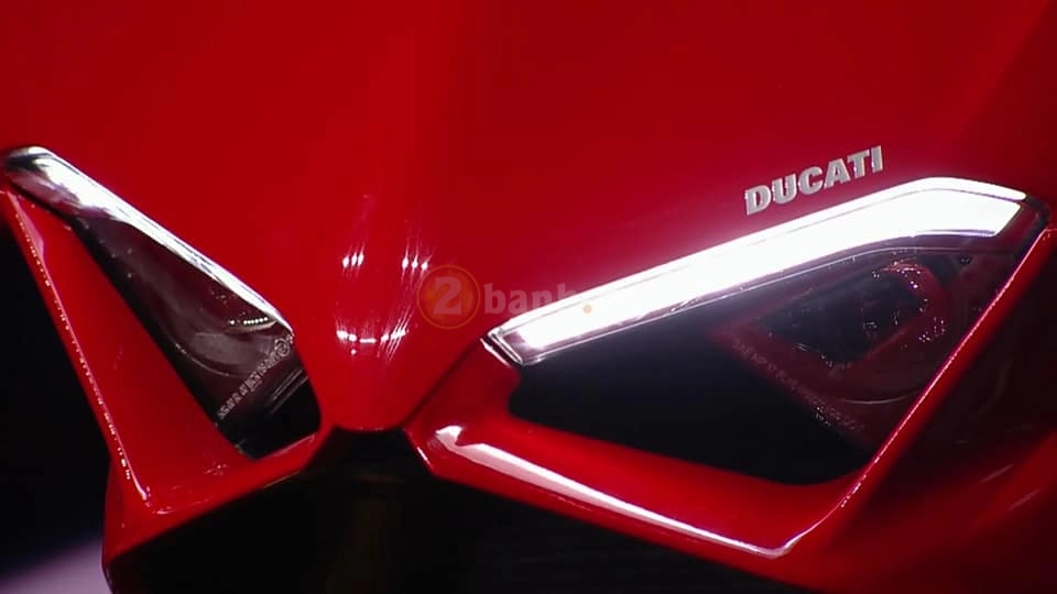 Panigale v4 kỷ nguyên mới của ducati vừa được ra mắt