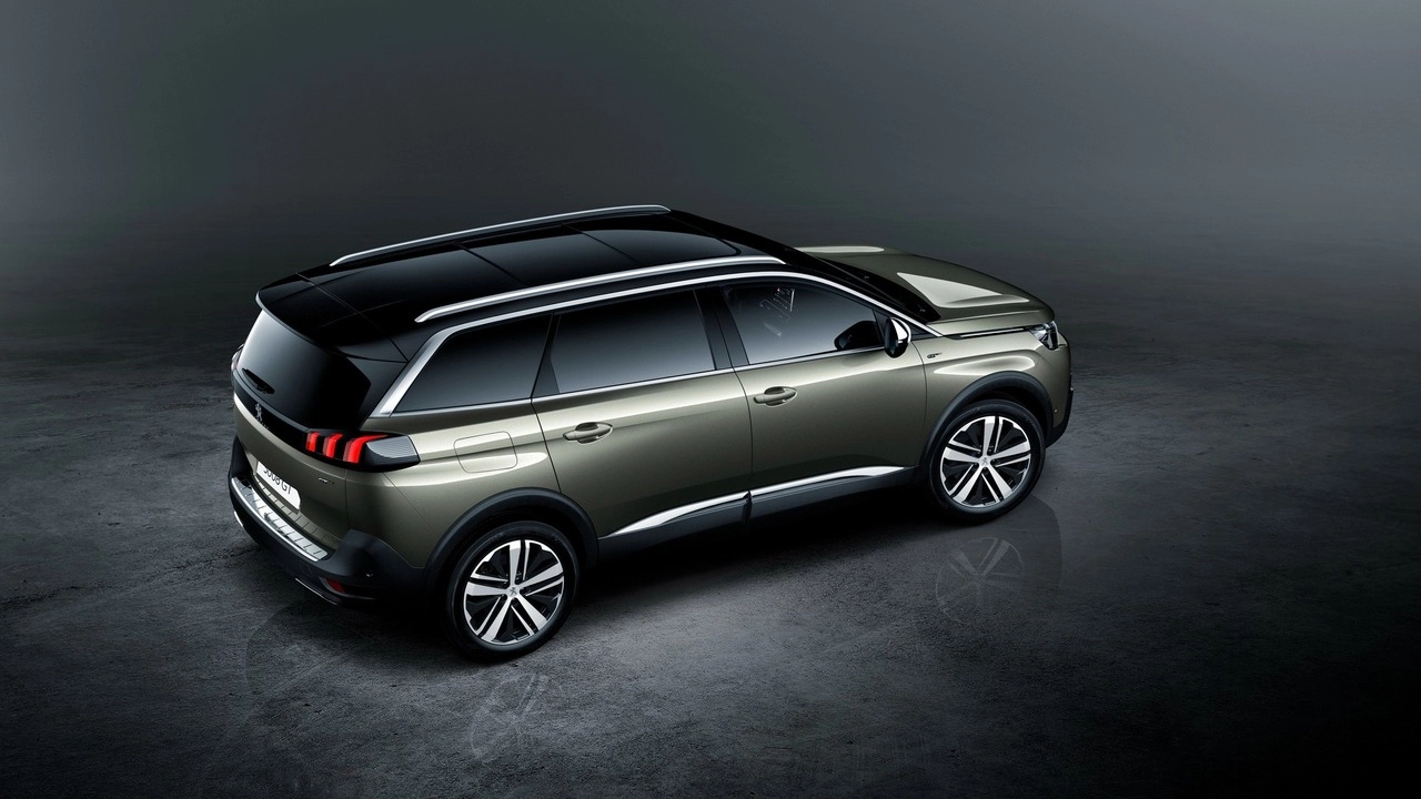 Peugeot 5008 2017 sẽ là mẫu crossover 7 chỗ