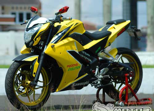  pulsar 200ns - streetfighter cỡ nhỏ 