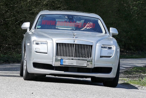  rolls-royce ghost bản nâng cấp trên đường thử 