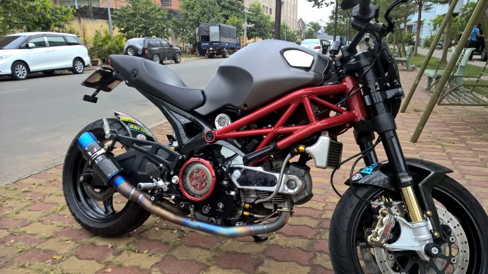 sài gònbán ducati monster 795