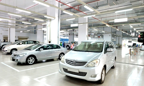  showroom lớn nhất của toyota bến thành ở tp hcm 