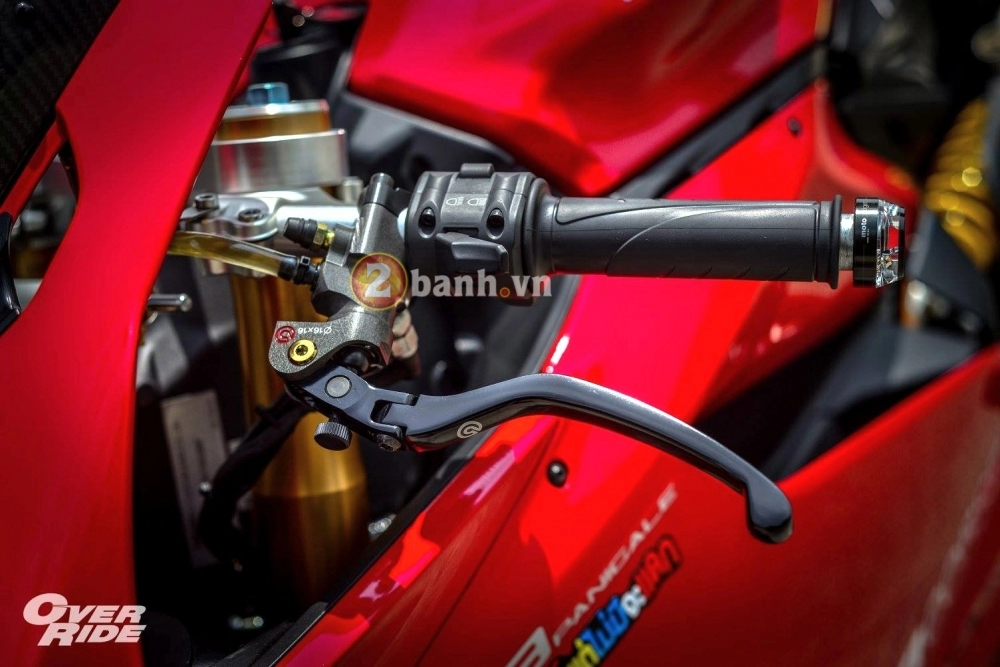 Siêu ấn tượng với bản độ ducati 899 panigale cùng loạt vũ trang khủng