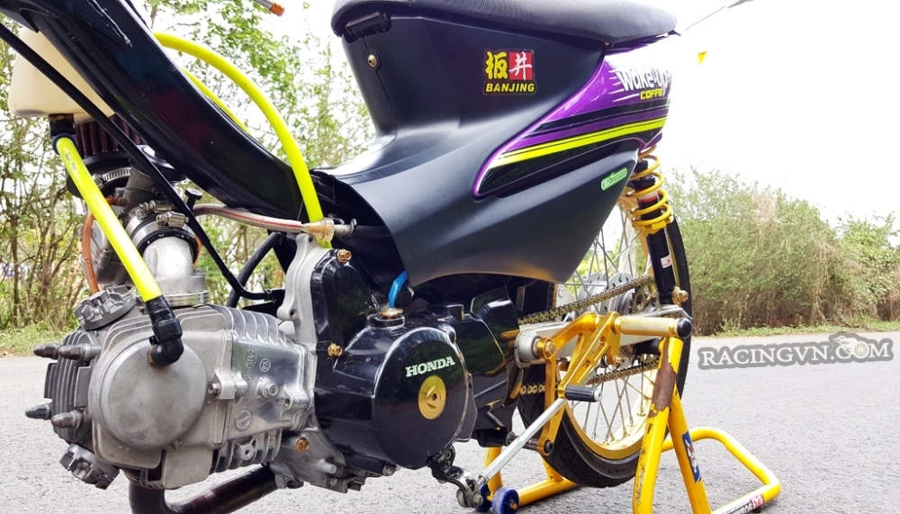 Siêu chiến binh wave drag chạy giải 201m