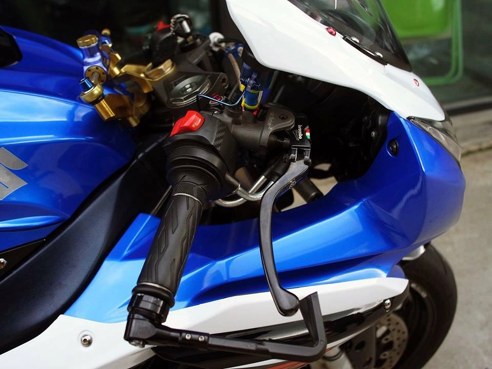 Siêu motor gixxer 1000 mạnh mẽ nhiều đồ chơi