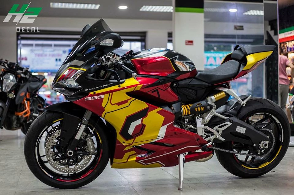 Siêu phẩm 959 panigale lột xác ngoạn mục tại sài gòn