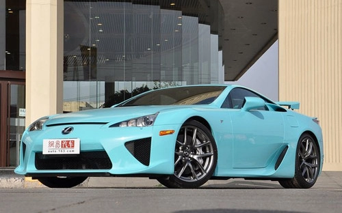 Siêu xe lexus lfa giá triệu đô