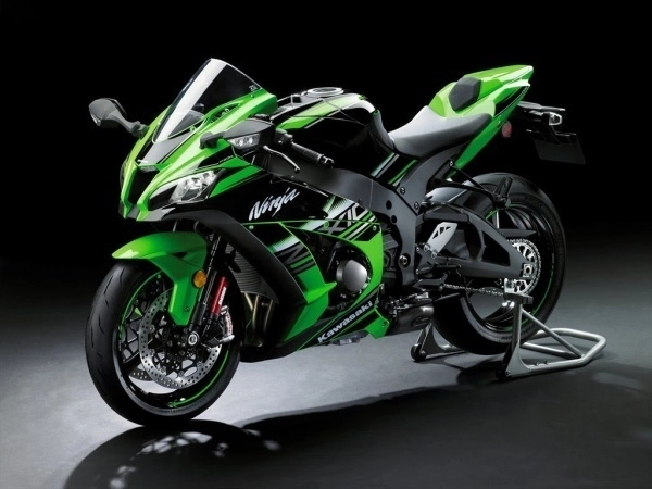 So sánh 2 siêu mô tô kawasaki zx-10r và honda cbr 1000rr 2017