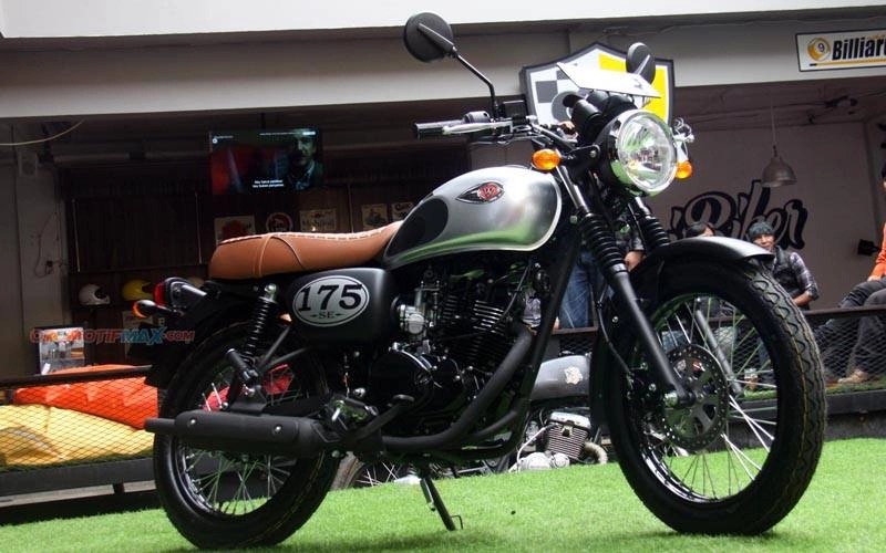 So sánh kawasaki w175 vs brixton bx 150 xe nào đáng mua hơn 