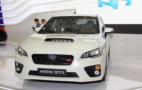  subaru wrx sti có giá hơn 17 tỷ đồng tại việt nam 