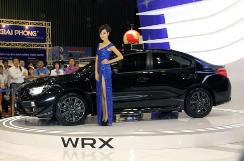  subaru wrx sti có giá hơn 17 tỷ đồng tại việt nam 