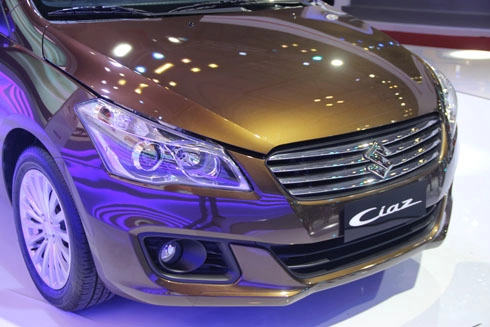  suzuki ciaz giá 580 triệu cạnh trạnh toyota vios tại việt nam 