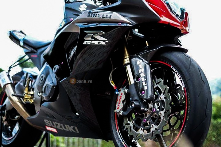 Suzuki gsx-r1000 đầy ấn tượng với phiên bản dark knight