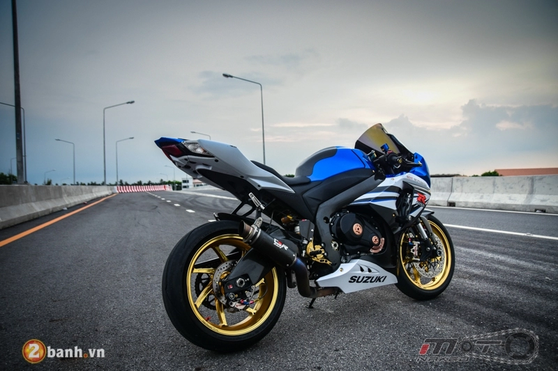 Suzuki gsx-r1000 trong bản độ đẹp không một điểm chết