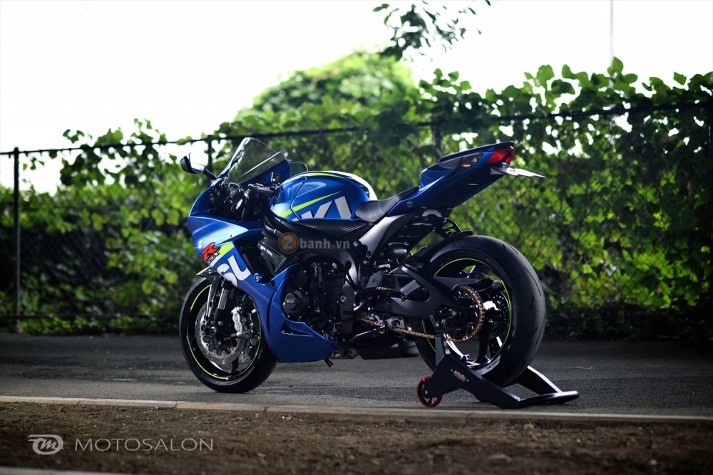 Suzuki gsx-r600 bản độ tinh tế qua bộ ảnh đầy nghệ thuật