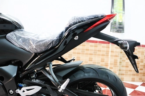  suzuki gsx-s1000 ở việt nam 