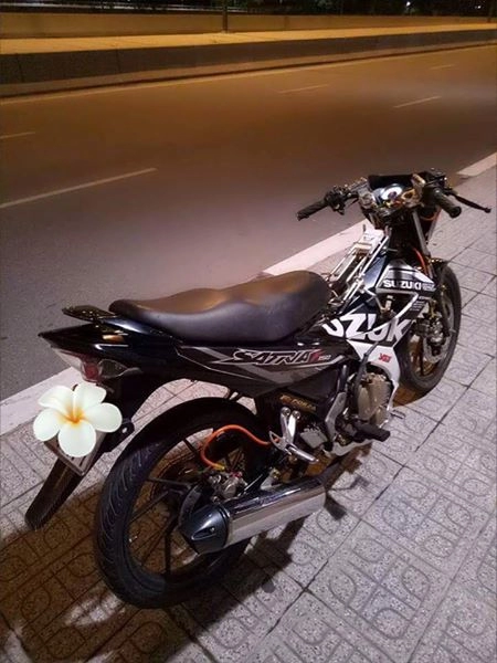 Suzuki raider 150 đi pô móc khá ngầu