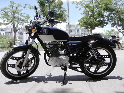  sym bonus độ thành triumph bonneville ở sài gòn 