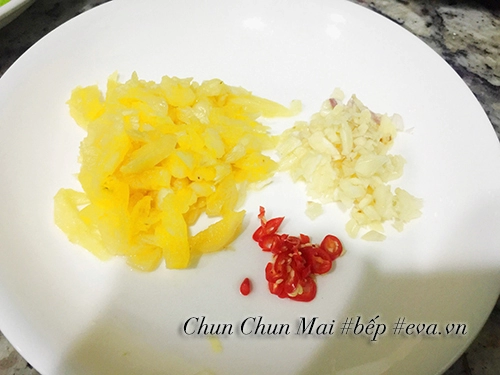 Thịt bê luộc cuốn bánh tráng thanh mát giải ngán