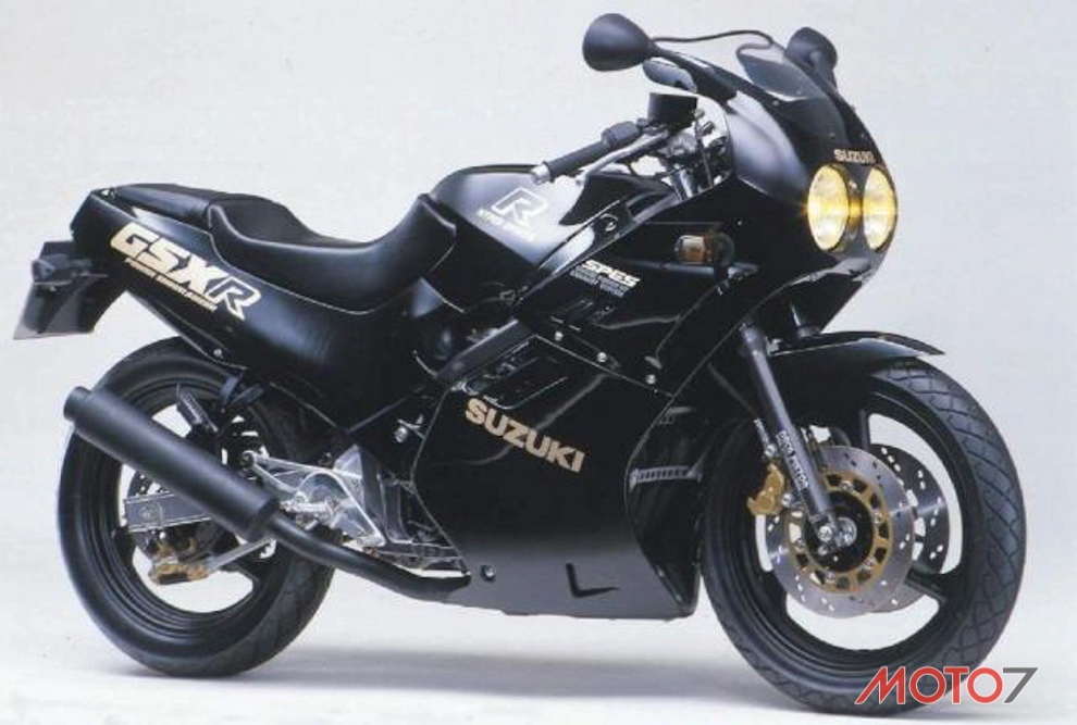 Tổng hợp tất cả các đời của dòng xe suzuki gsx-r series