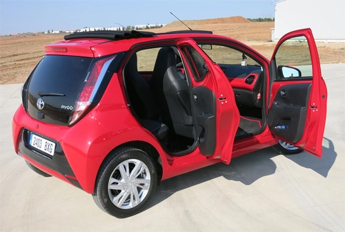  toyota aygo x-wave 