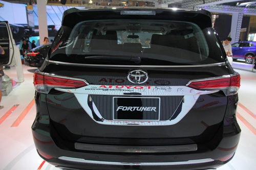  toyota fortuner 