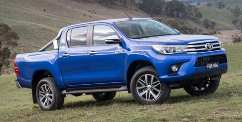 Toyota hilux 2016 trình làng cơ bắp nhưng vẫn hiện đại