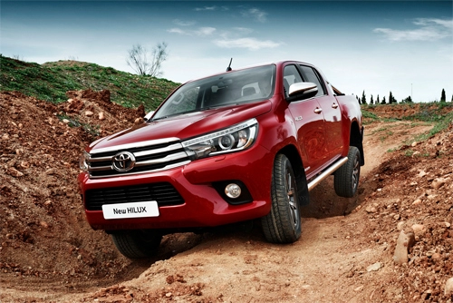  toyota hilux thế hệ mới 