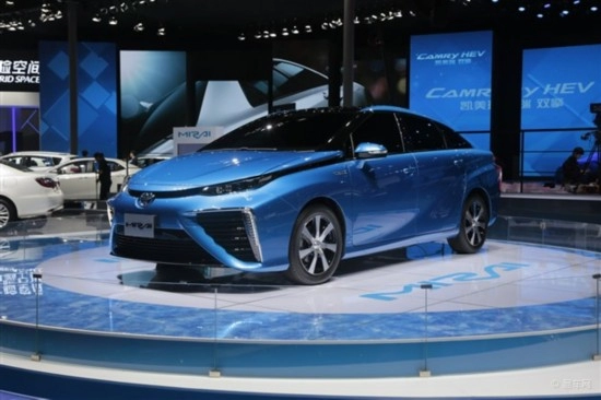 Toyota mirai hứa hẹn trình làng vào năm 2016