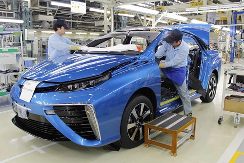  toyota mirai và quy trình lắp ráp phong cách siêu xe 