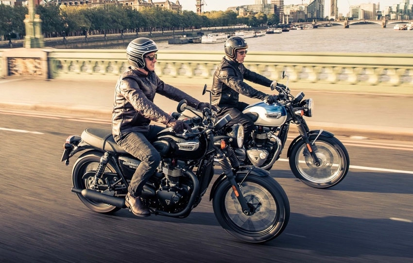 Triumph bonneville t100 và t100 black mới trình làng