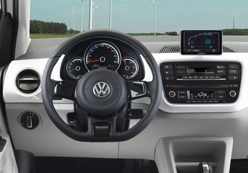 Volkswagen e-up có giá trên 800 triệu đồng