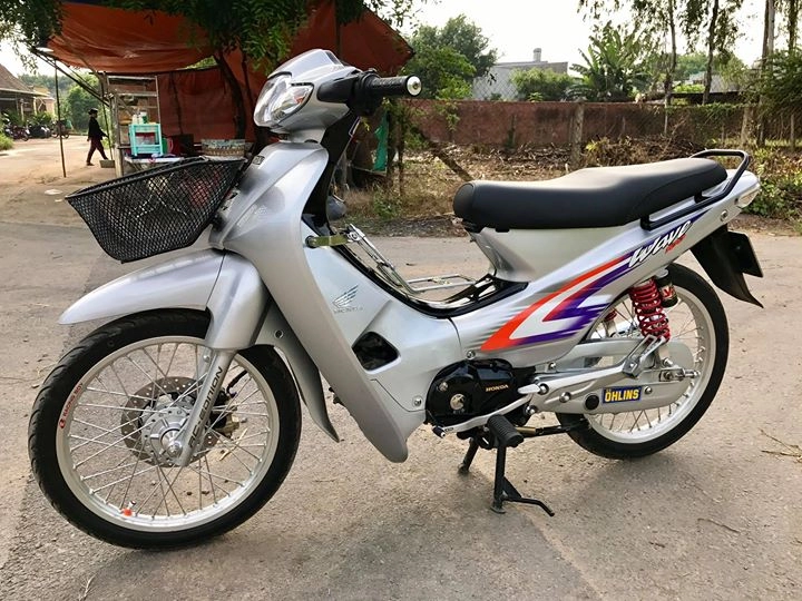 Wave 100cc đến từ hành tinh trái đất