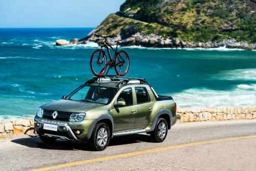 Xe bán tải renault duster oroch giá 350 triệu đồng lên kệ