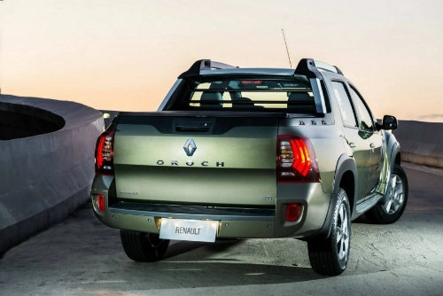 Xe bán tải renault duster oroch giá 350 triệu đồng lên kệ