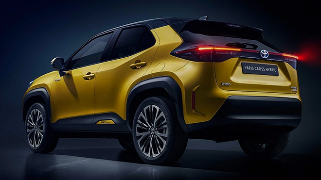 Xe gâm cao toyota yaris cross 2021 chinh thưc ra măt toan câu