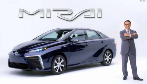 Xe toyota mirai chạy pin đạt gần 500km trình làng