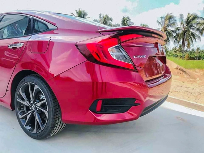 Xem trươc mau sơn mơi honda civic rs 2020 tai đại lý