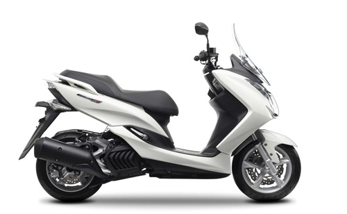  yamaha majesty s 125 đối thủ mới của honda pcx 125 