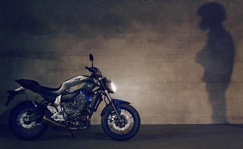 Yamaha mt-07 có thêm màu mới giá 1855 triệu đồng