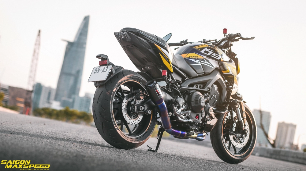 Yamaha mt-09 vẻ đẹp hào nhoáng sau bản nâng cấp trên đất việt