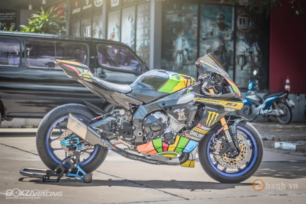 Yamaha r1 trùm cuối phân khúc yzf rạng ngỡ trong bản độ valentino rossi